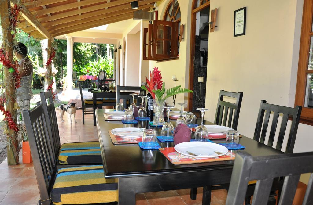 Shangri-Lanka Villa Bentota Buitenkant foto
