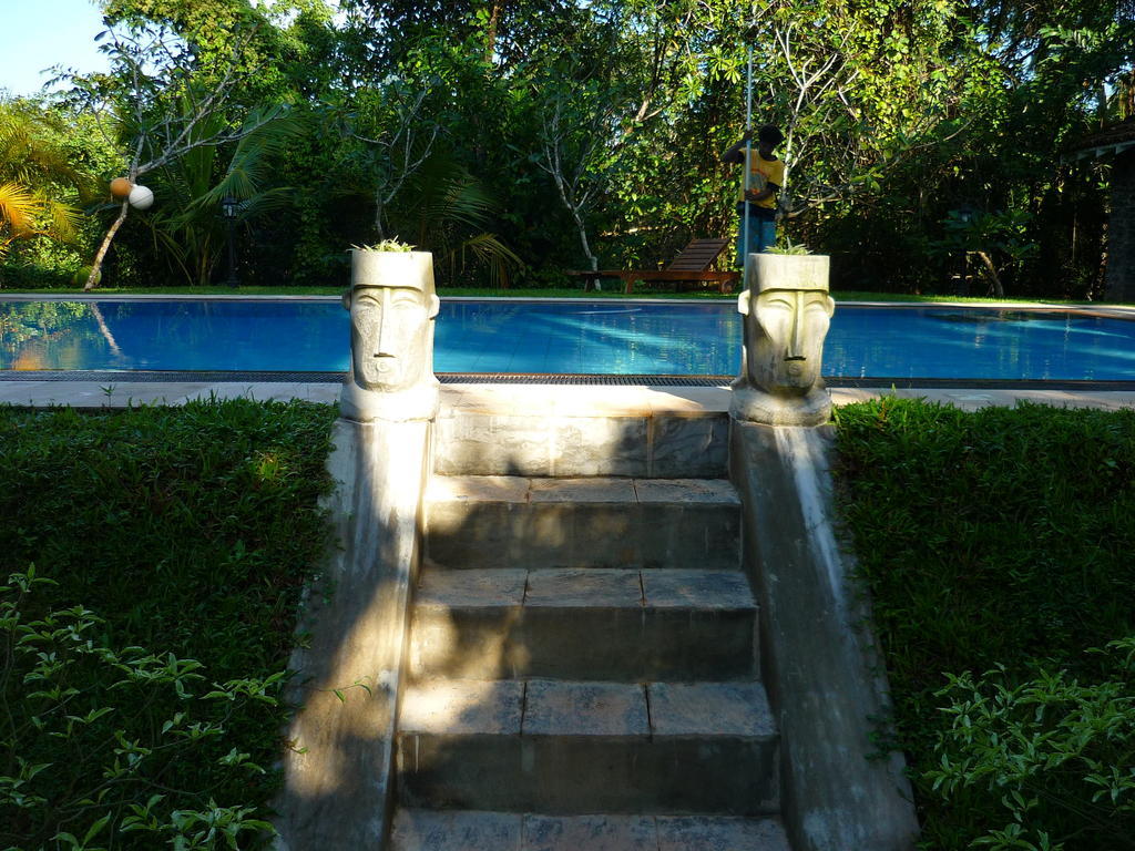 Shangri-Lanka Villa Bentota Buitenkant foto