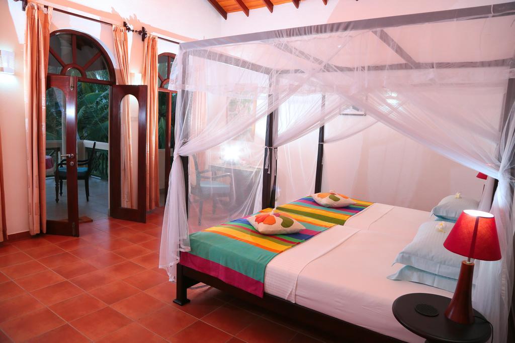 Shangri-Lanka Villa Bentota Buitenkant foto
